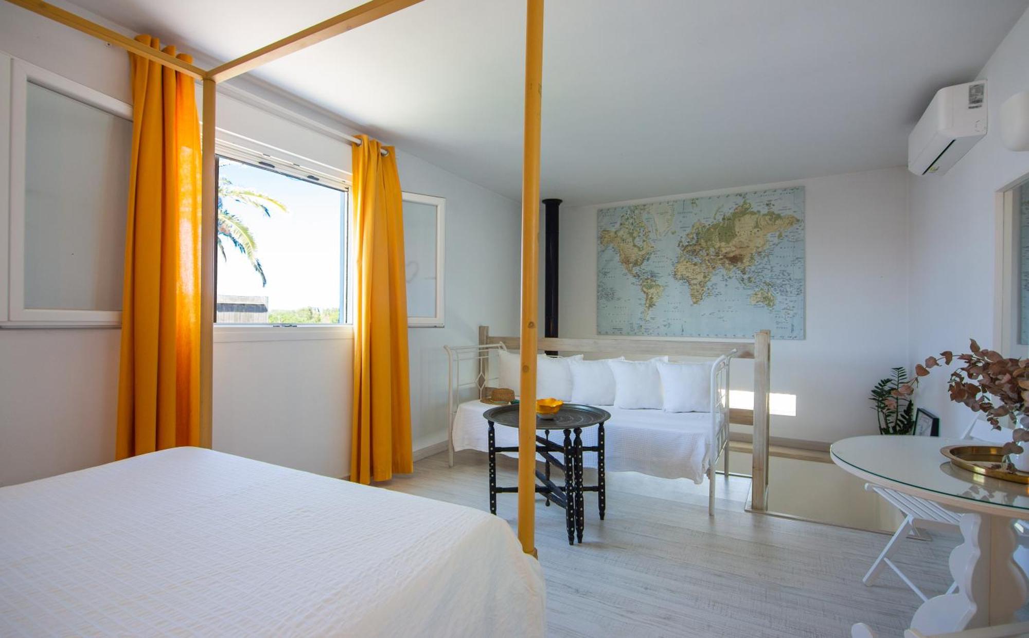 Casara Uno - Hermoso Loft En Playa Zahora Exterior photo